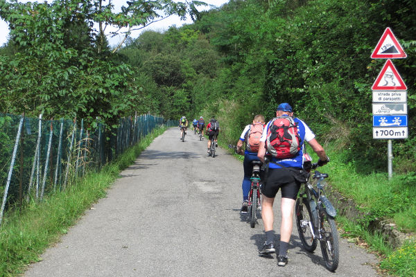 Auf dem Weg nach Al Col - © RoRadln - Kurt Schmidt
