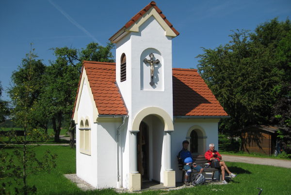 Kapelle in Jolling - © RoRadln - Kurt Schmidt