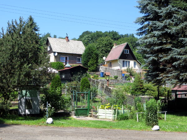 Häuschen an der Eger von Klasterce nad Ohri - © RoRadln - Kurt Schmidt