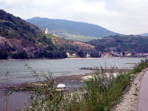 Burgruine Hinterhaus bei Spitz - © RoRadln - Kurt Schmidt