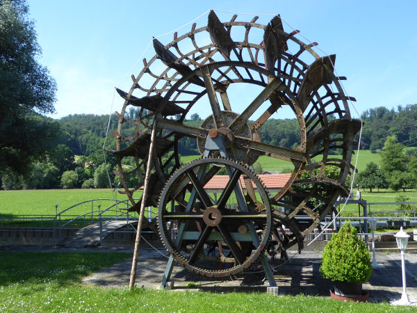 Wasserrad in H&uuml;rden - © RoRadln - Kurt Schmidt