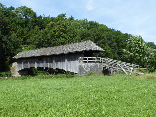 &Uuml;berdachte Jagstbr&uuml;cke - © RoRadln - Kurt Schmidt