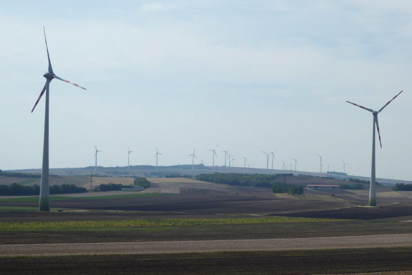 Windanlagen bei Gro&szlig;krut - © RoRadln - Kurt Schmidt