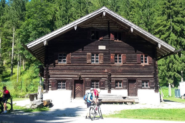 Forsthaus - © RoRadln - Kurt Schmidt