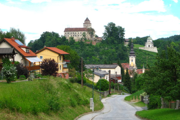 Ehrenhausen - S&uuml;dsteirisches Weinland - © RoRadln - Kurt Schmidt