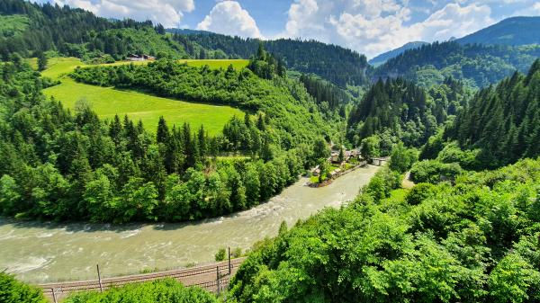 Blick von Taxenbach ins Salzachtal - © RoRadln - Kurt Schmidt