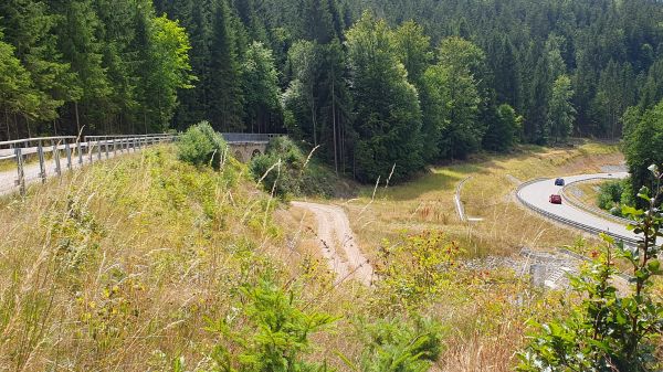 Bayerisch-B&ouml;hmischer Freundschaftsweg (alte Bahntrasse) - © RoRadln - Kurt Schmidt
