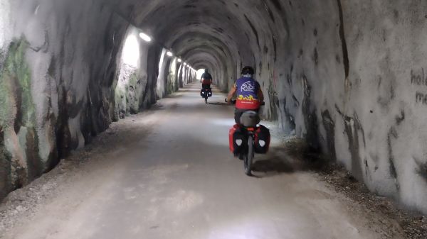 Tunnel bei Bruneck - © RoRadln - Birgit Weiß