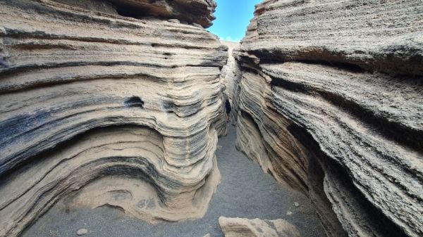 Las Grietas - Verwitterte Lavagesteine - © RoRadln - Kurt Schmidt