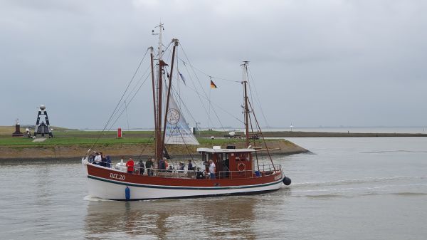 Emden - Au&szlig;enhafen - © RoRadln - Kurt Schmidt