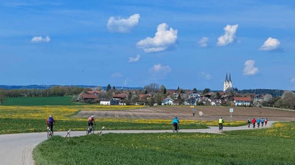Blick auf Tuntenhausen - © RoRadln - Reinhard Rolle