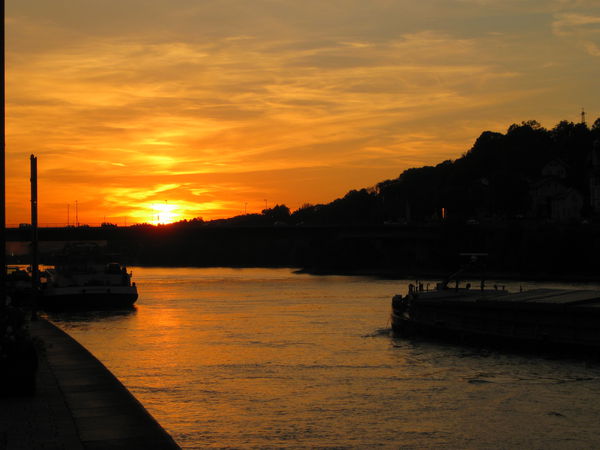 Passau - Sonnenuntergang &uuml;ber der Donau - © RoRadln - Kurt Schmidt