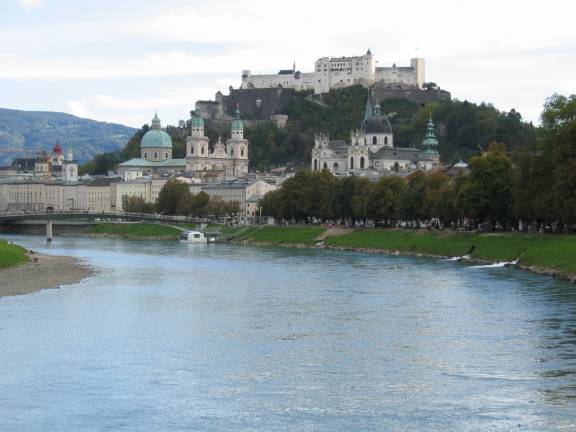 Blick &uuml;ber die Salzach auf Salzburg - © RoRadln - Kurt Schmidt