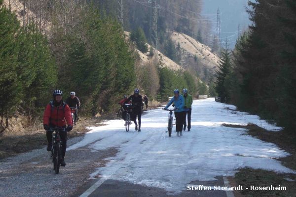 Eisacktal-Radweg zwischen Brenner und Gossensass (24.03.12) - © RoRadln - Steffen Storandt