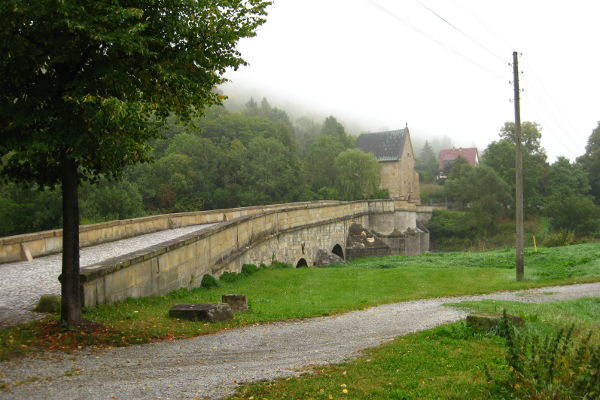 Creuzburg - Werrabr&uuml;cke mit der Liboriuskapelle - © RoRadln - Kurt Schmidt