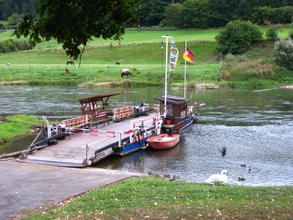 Weser-F&auml;hre Wahmbeck - © RoRadln - Kurt Schmidt