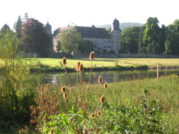 Schloss Hehlen an der Weser - © RoRadln - Kurt Schmidt