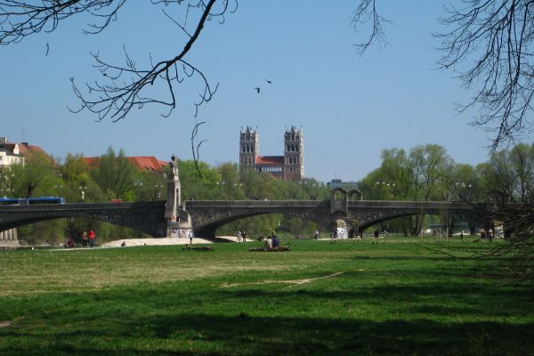 M&uuml;nchen - an der Isar - © RoRadln - Kurt Schmidt