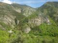 Wilde Gebirgslandschaft links und rechts der Tendabahn